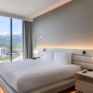 Habitación con Cama King